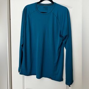 Patagonia Capilene Base Layer XL with thumb hole